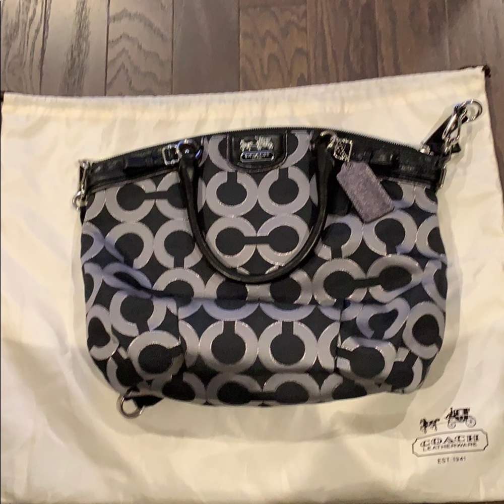 Purse - Picture 2 of 4